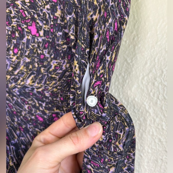 Lululemon Invigorate High-Rise Tight Motion topography Multi Legging - Picture 8 of 12